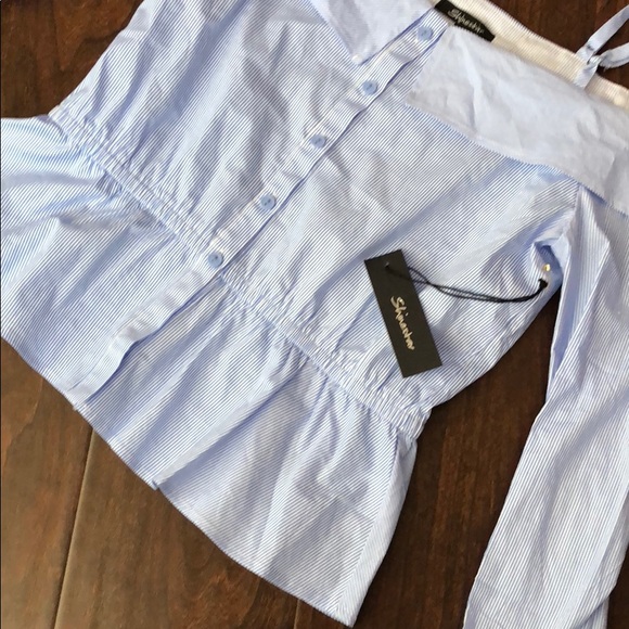 Shinestar Cold Shoulder Button Up Blouse - Picture 6 of 7